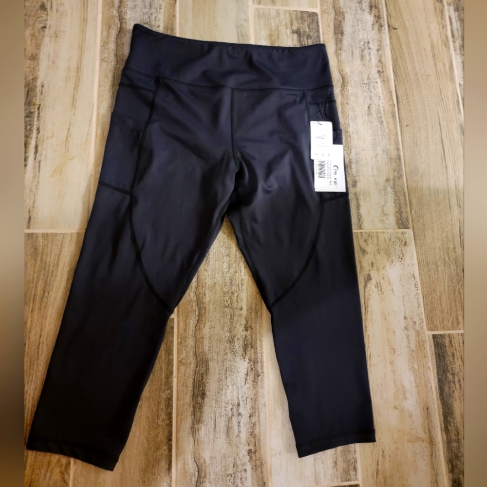 Black Zyia Leggings